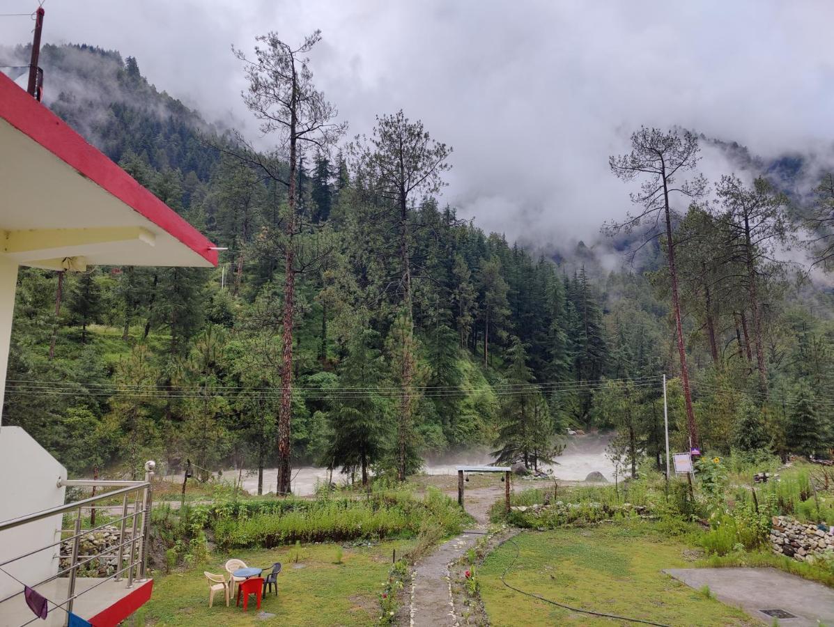 Breathe Inn Kasol Eksteriør billede