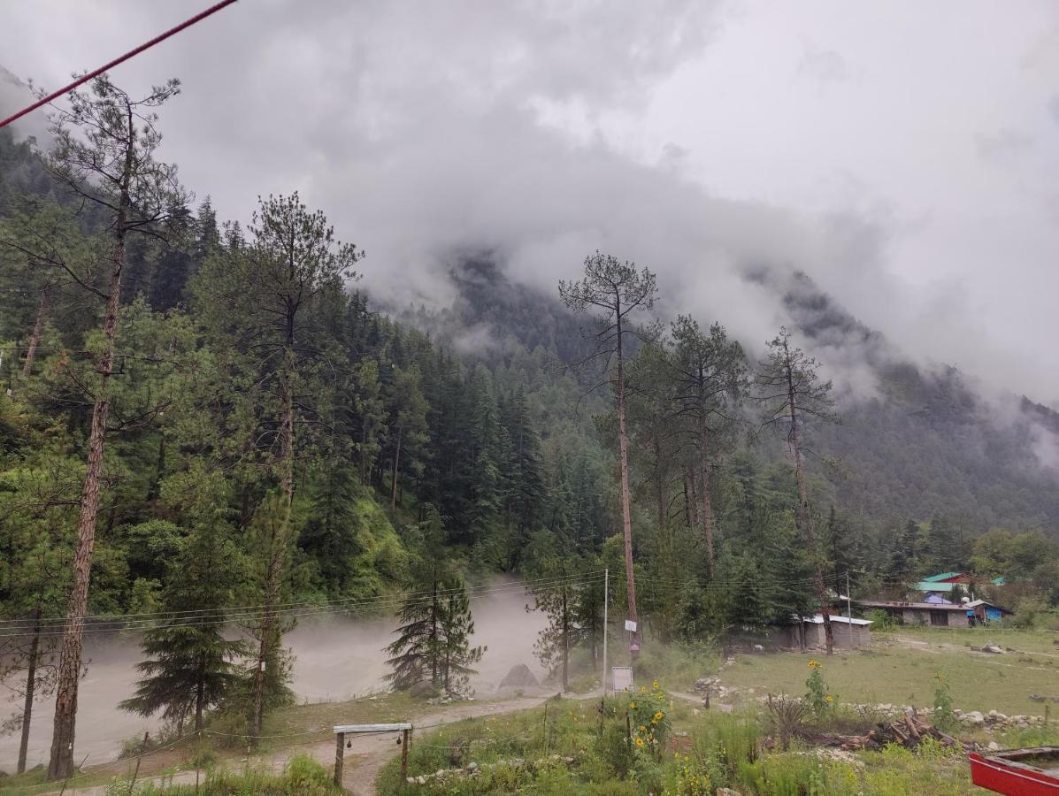 Breathe Inn Kasol Eksteriør billede