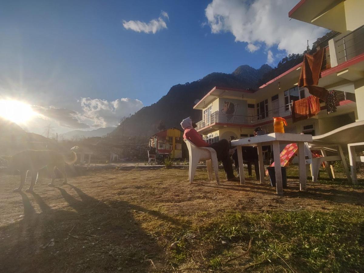 Breathe Inn Kasol Eksteriør billede