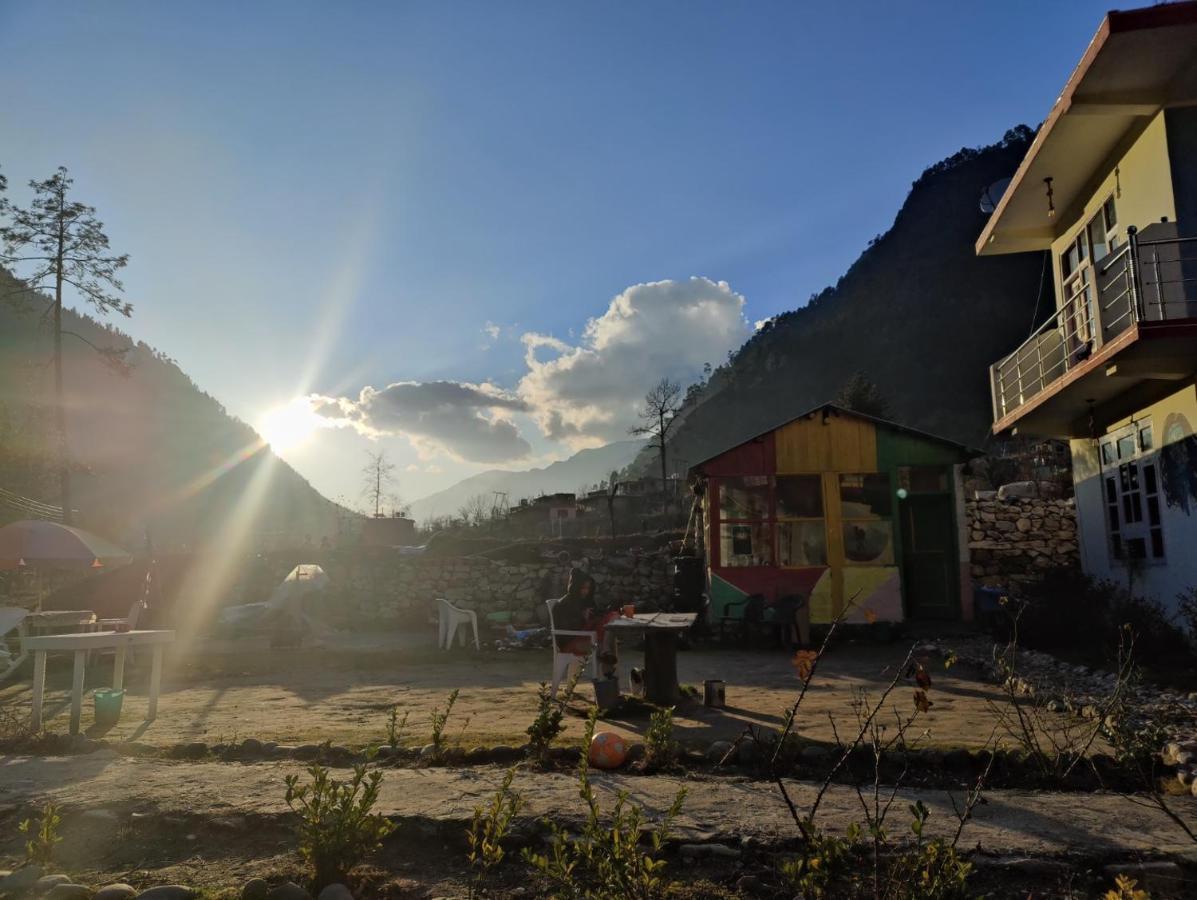 Breathe Inn Kasol Eksteriør billede