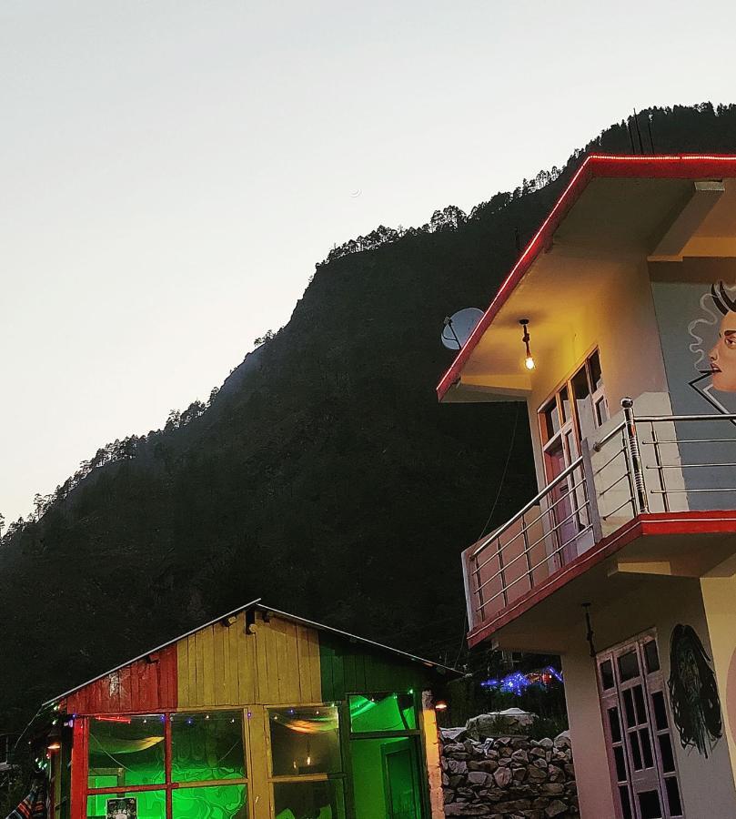 Breathe Inn Kasol Eksteriør billede