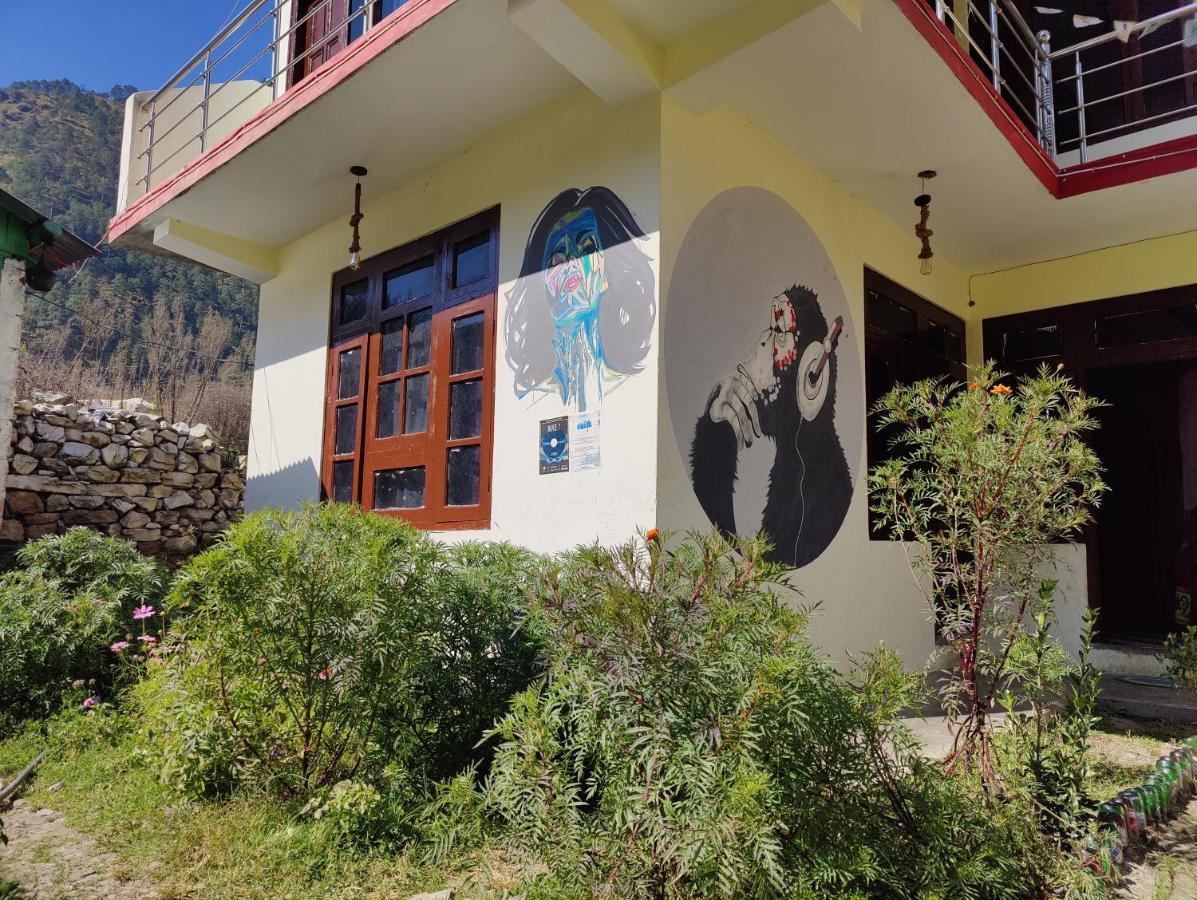 Breathe Inn Kasol Eksteriør billede