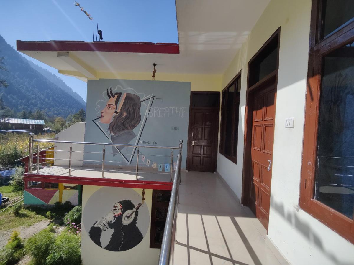 Breathe Inn Kasol Eksteriør billede